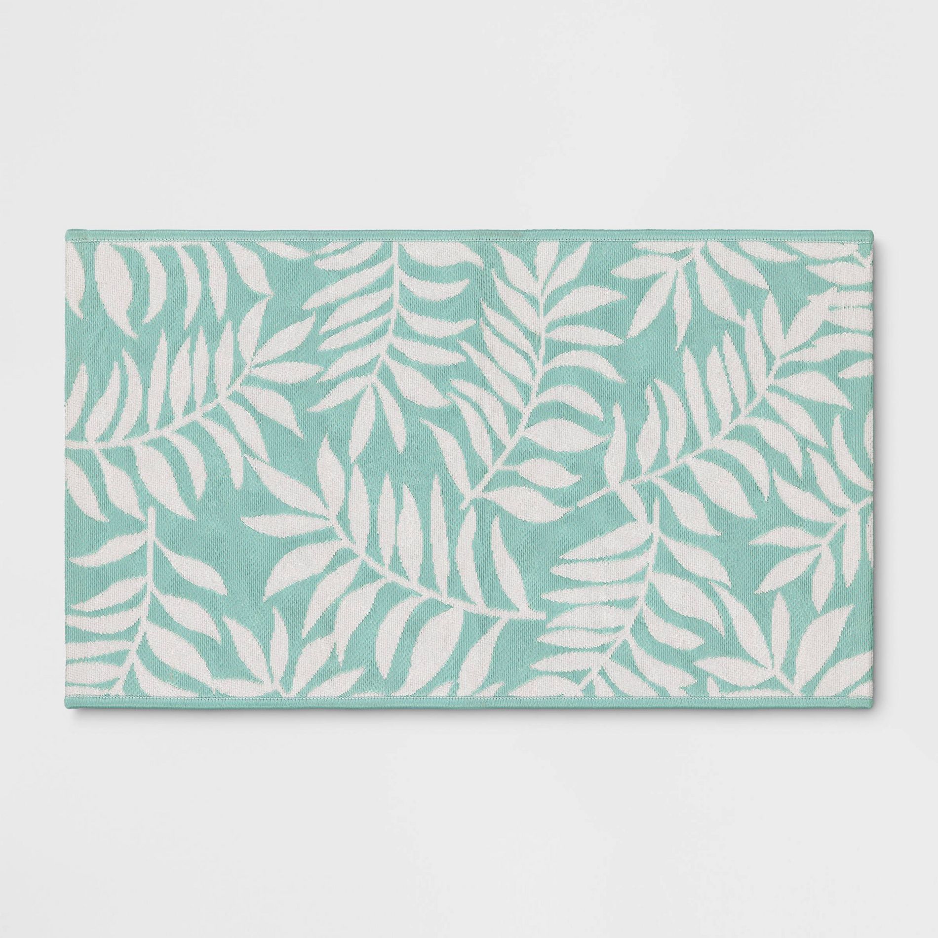 20"x34" Palm Striped Reversible Accent Rug - Sun Squad™