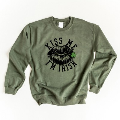 Simply Sage Market Women's Graphic Sweatshirt Kiss Me I'm Irish Lips