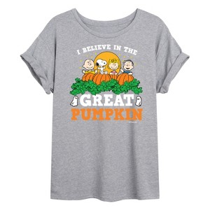 Women's - Peanuts - I Believe In The Great Pumpkin Oversized Graphic T-Shirt - 1 of 4