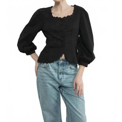 Women's Scallop Edge Blouse - Aaron & Amber