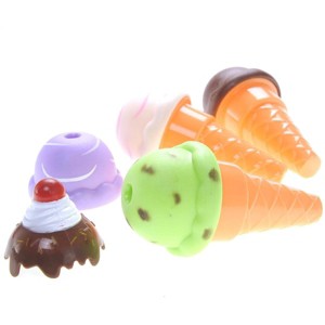 JuzToys Kids Pretend Play Ice Cream Toy Playset – Play Food Set Including Ice Cream Scooper, Cones and Cups - 1 of 4