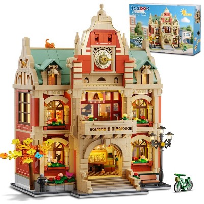 Insoon 1629PCS University Club House Building Block Gift for Adults and Kids Aged 12+