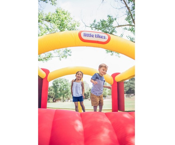 Little Tikes Jump n Slide Dry Bouncer