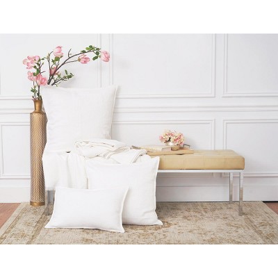 EY Essentials Beacon White Standard Pillow