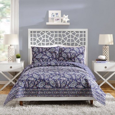 Full queen French Paisley Reversible Quilt Purple Vera Bradley