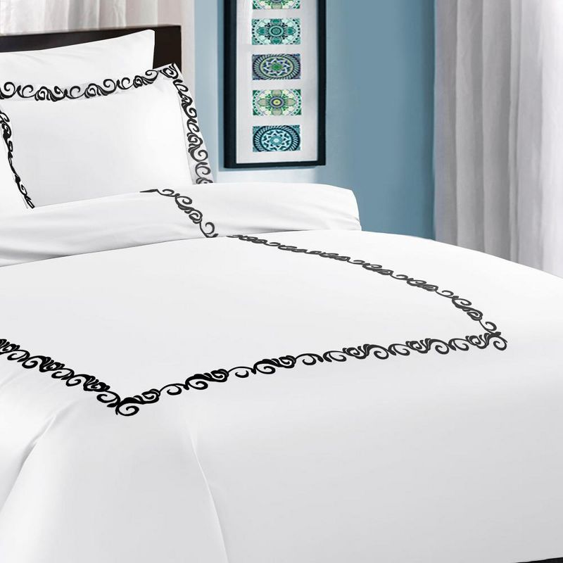 Linen Classique 320TC Embroidered Hotel Style - White/Black, 3 of 4