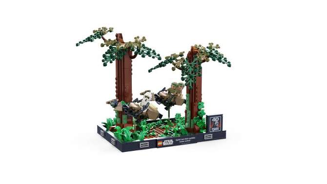 LEGO Star Wars Endor Speeder Chase Diorama Collectible Building Set 75353, 2 of 8, play video