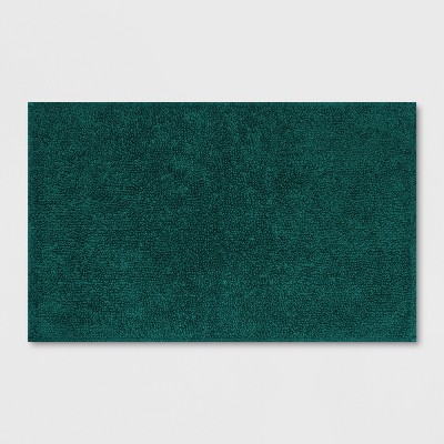 green bath mat