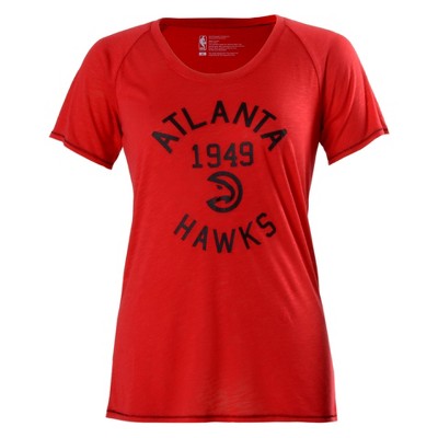 NBA Atlanta Hawks Women's Phys Ed Scoop Neck Slub T-Shirt M