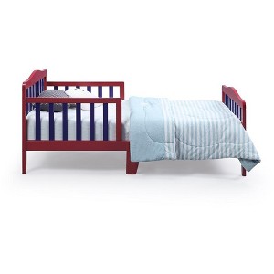 Yinvani Red Solid Wood Crib with Double Safety Rails - 1 of 4