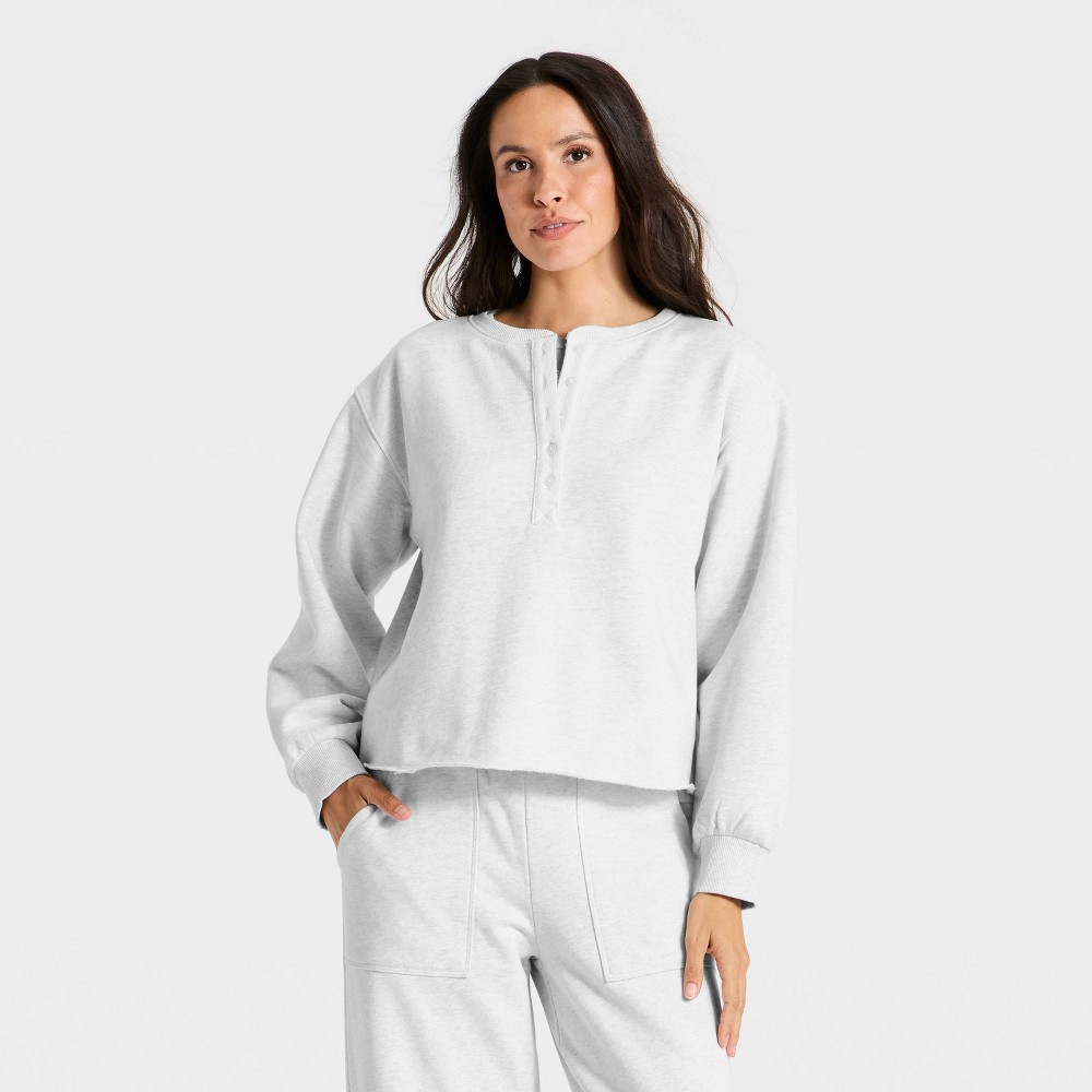 Women's Relaxed Fit Pullover Sweatshirt - Universal Thread™ Heather Gray XS