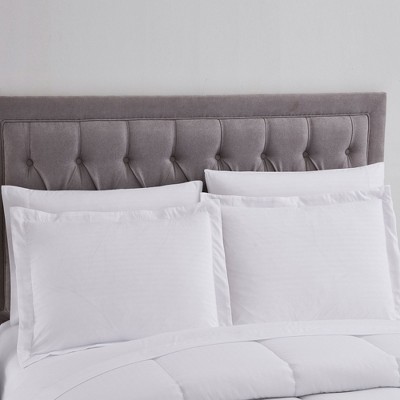 Twin White Down Alternative Microfiber Bed in a Bag Set