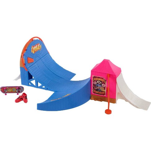 Hot wheels shop skate park