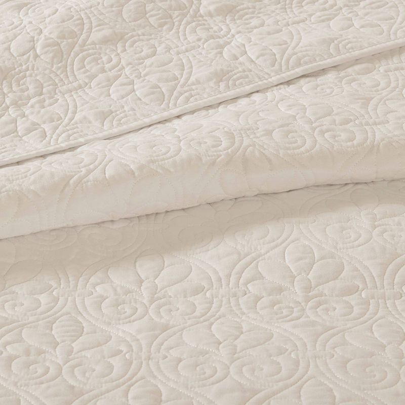 Madison Park Vancouver Reversible Coverlet Set, 5 of 13