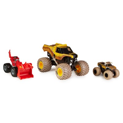 Monster Jam, Official Radical Rescue vs. Earth Shaker Die-Cast Monster  Trucks, 1:64 Scale, 2 Pack