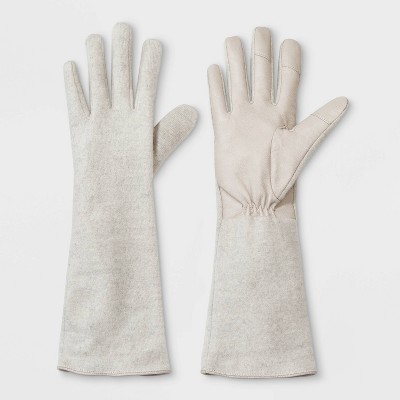 cream gloves