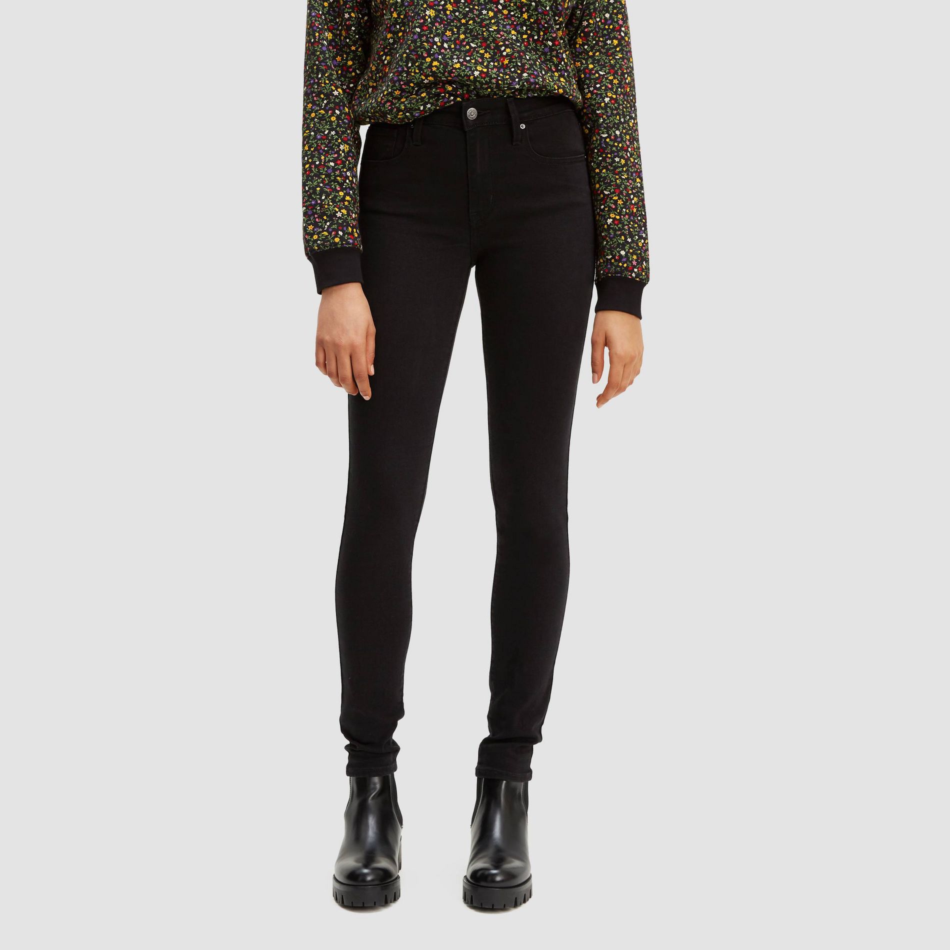 Levi's® Women's 721™ High-Rise Skinny Jeans - Soft Black - 30: Heavyweight Denim, Super Stretch, Ankle Length