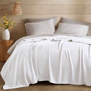 Luxury Bamboo Cotton Blanket – Oversized, Breathable, Jacquard Weave for All-Season, Eco-Friendly Comfort - 1 of 4