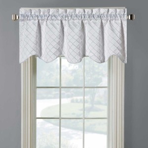 Egyptian Linens Diamond Pintuck Lined Window Valance 52"Wx17"L (Single) - 1 of 1
