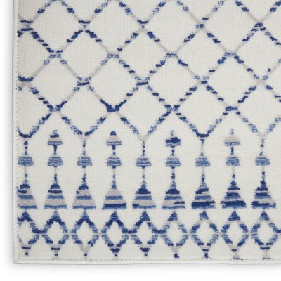 Bohemian Ivory Geometric Flat-Woven Synthetic Area Rug 2' x 3'