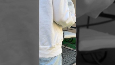 Sinjuri Medallion Gray and Cream 5' x 8' Synthetic Indoor/Outdoor Rug