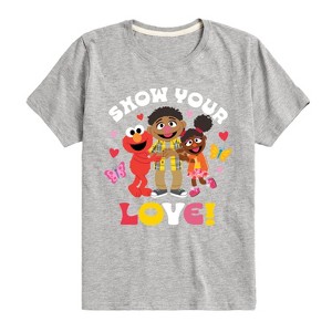 Boys' - Sesame Street - Show Your Love Short Sleeve Graphic T-Shirt - 1 of 4