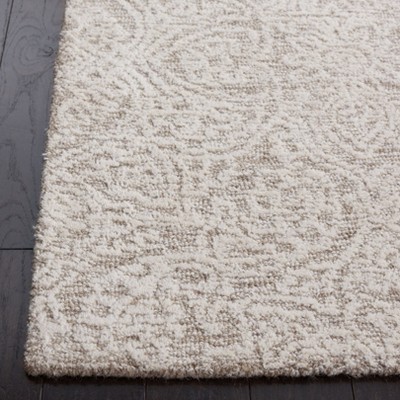 Natural Ivory Hand-Tufted Wool Round Area Rug