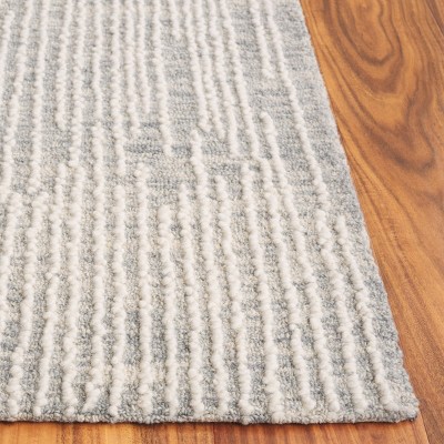 Handmade Light Grey and Ivory Wool Tufted Medium Rectangle Rug