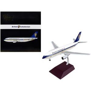 Airbus A310-200 Commercial Aircraft White w/Blue Stripes and Tail "Gemini 200" Series 1/200 Diecast Model Airplane by GeminiJets - 1 of 3