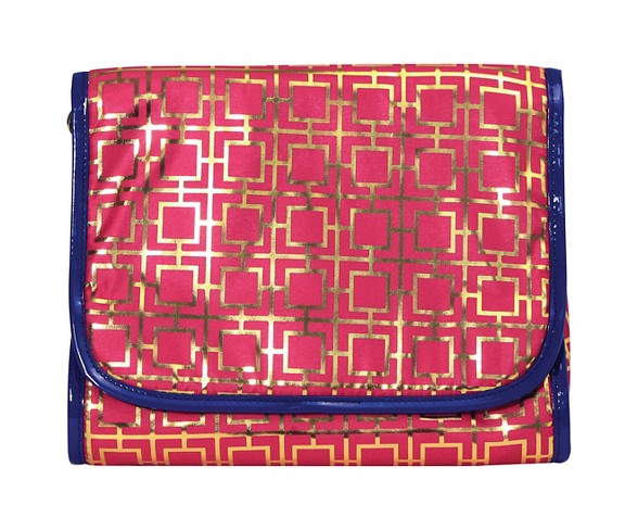 Contents Grid Lock Hanging Clutch