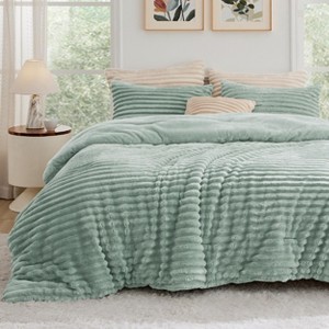 Bedsure Fluffy Comforter Set King - Cream White, 3 Pieces Plush Fuzzy Bed Set, 1 Shaggy Comforter with 2 Pillowcases - 1 of 4