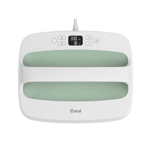 Cricut EasyPress 2 Mini Heat Press on Sale!