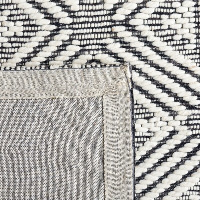 Ivory and Black Flat Woven Wool Rectangular Rug, 5' x 8'