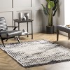 Nuloom Mandi Soft Shag Abstract Fringe Indoor Area Rug, Gray, 4'x6' - 2 of 4