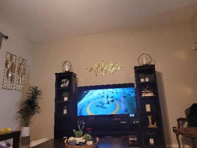 Guest review image 1 of 2, zoom in