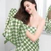 Ruso Weights Fast-Drying Checkered Bathroom Towels - 4 of 4