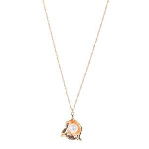 Slickblue Women's Necklace, Gold Chain with Shell Pendant and White Pearl Detail, Stylish Beach-Inspired Look, 18" - 1 of 3