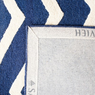 Navy and Ivory Hand-Tufted Wool Chevron Area Rug, 5'x8'