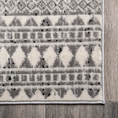 Reversible Gray Geometric 8' x 10' Synthetic Area Rug