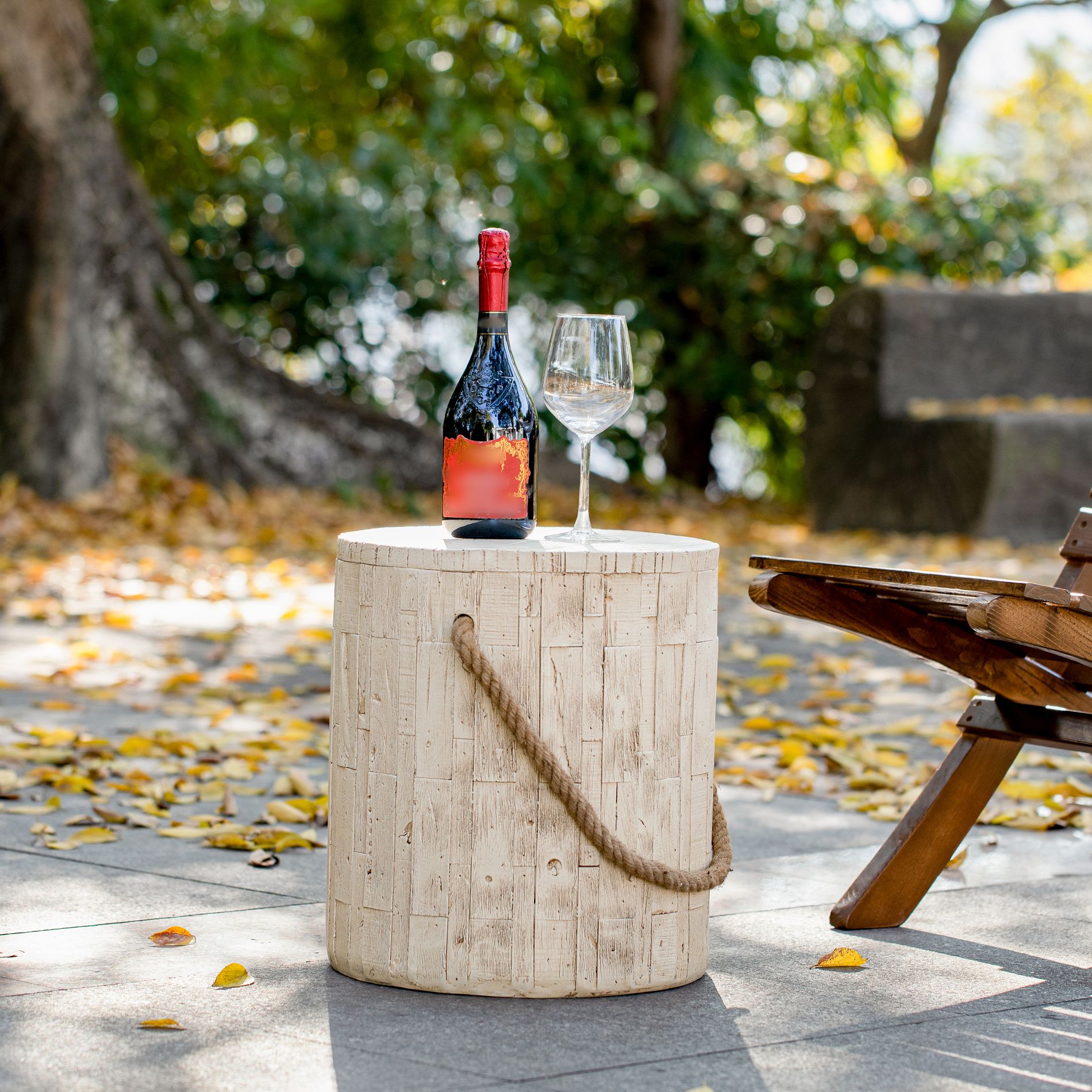 Round Patio End Table Indoor&Outdoor Side Table, Wood Grain Rustic Decorative Accent Table MGO Cylindrical Garden Plant Stand, No Assembly-ModernLuxe