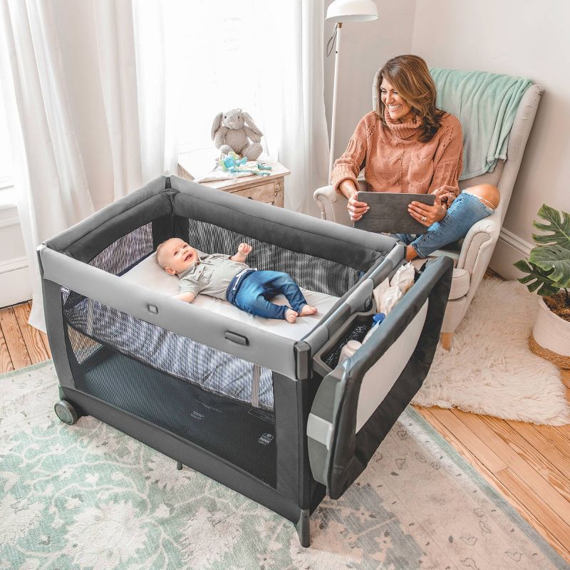 Chicco Lullaby Playard, 3 of 11
