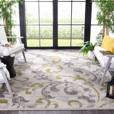 Ivory and Light Grey 8' x 10' Synthetic Area Rug