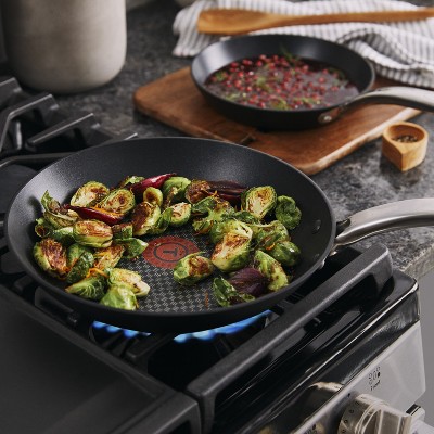Black Nonstick Aluminum Cookware Set with Stainless Steel Handles, 10-Piece