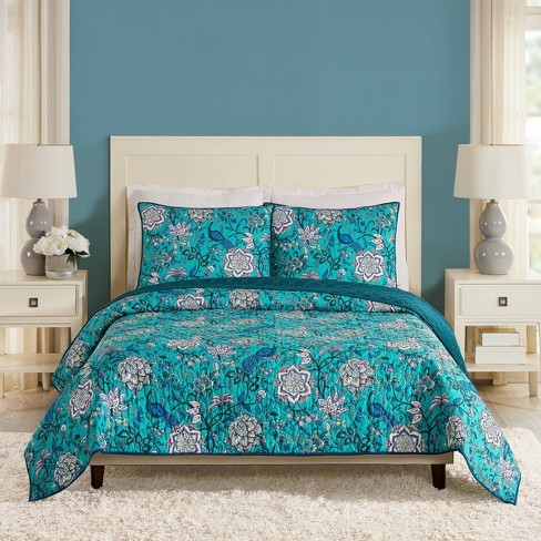 Vera Bradley, Bedding