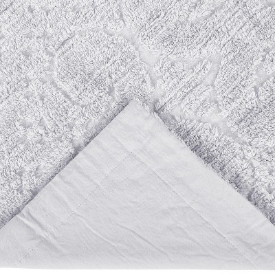 White Twin Cotton Reversible Tufted Medallion Bedspread Set