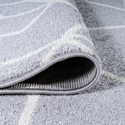 Modern Geometric Light Gray & White 8' x 10' Synthetic Area Rug