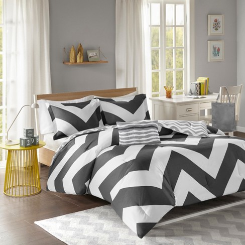 Leo Comforter Set Target