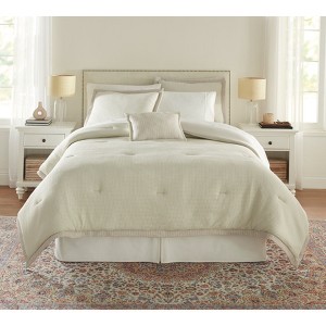 BrylaneHome 4-Pc Textured Comforter Set - 1 of 1