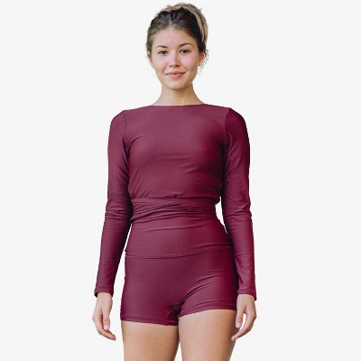 Calypsa Women's Plus Size Avery 2-Piece Long Sleeve Wrap Swim Set With Reversible Top and Tummy Control Shorts