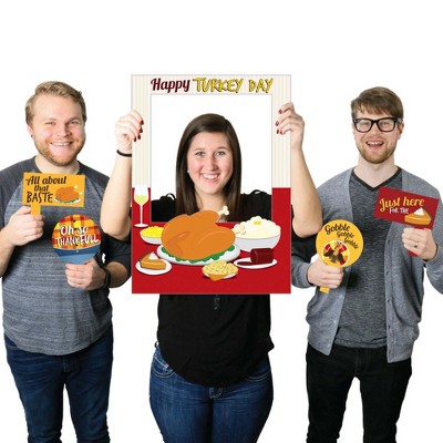 Big Dot of Happiness Thanksgiving Turkey - Fall Harvest & Thanksgiving Party Selfie Photo Booth Picture Frame & Props - Printed on Sturdy Material